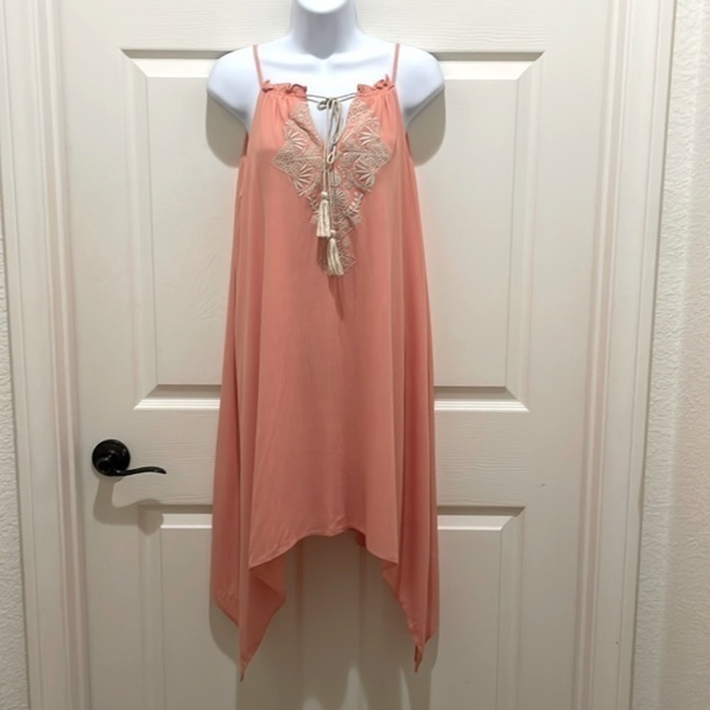 Alya Coral Sleeveless Embroidered V-Neck Swing Dress